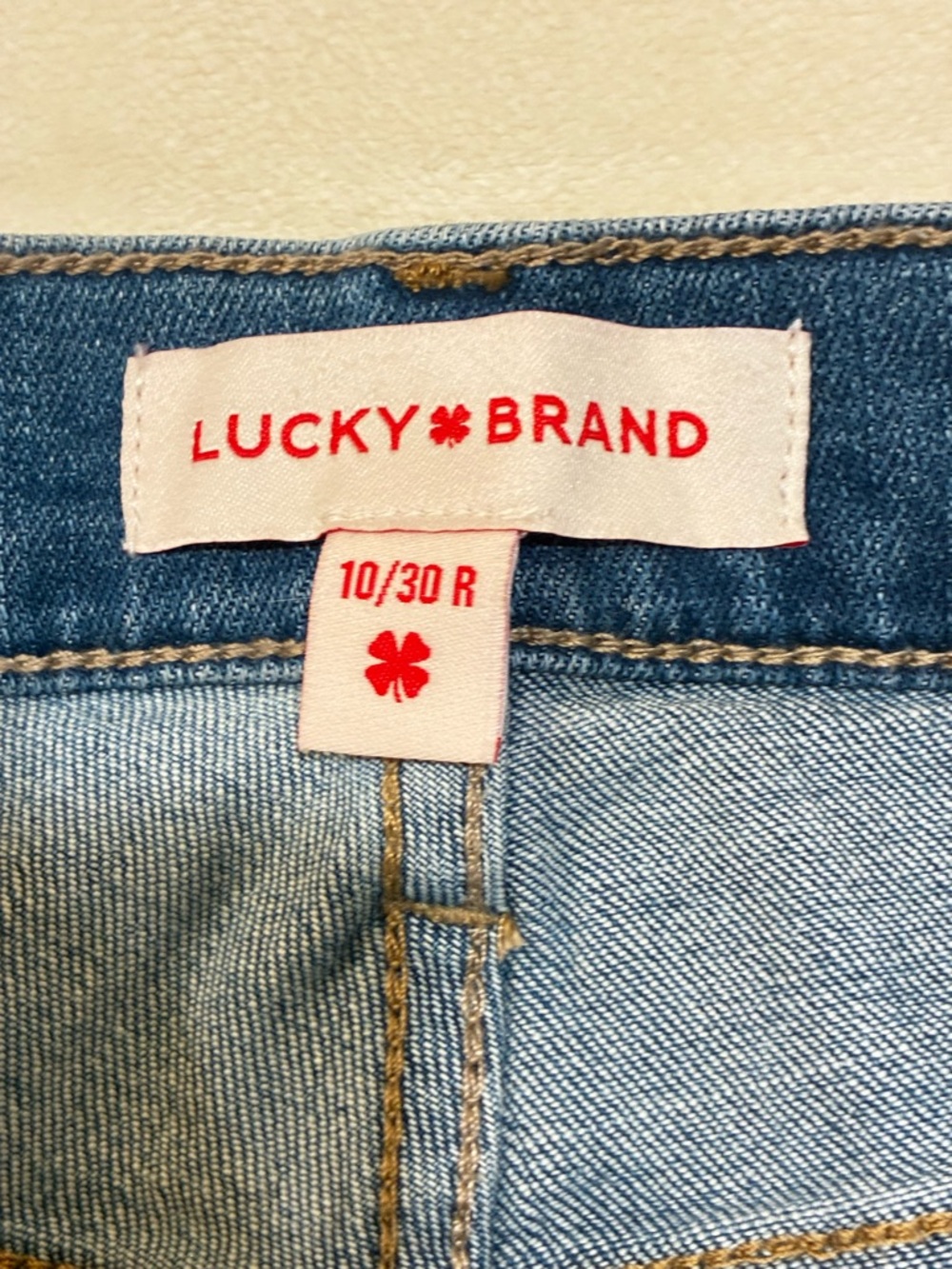NWT Lucky Brand Sweet Mid Rise Bootcut Jeans Distressed 10/30 Women’s - Picture 7 of 9